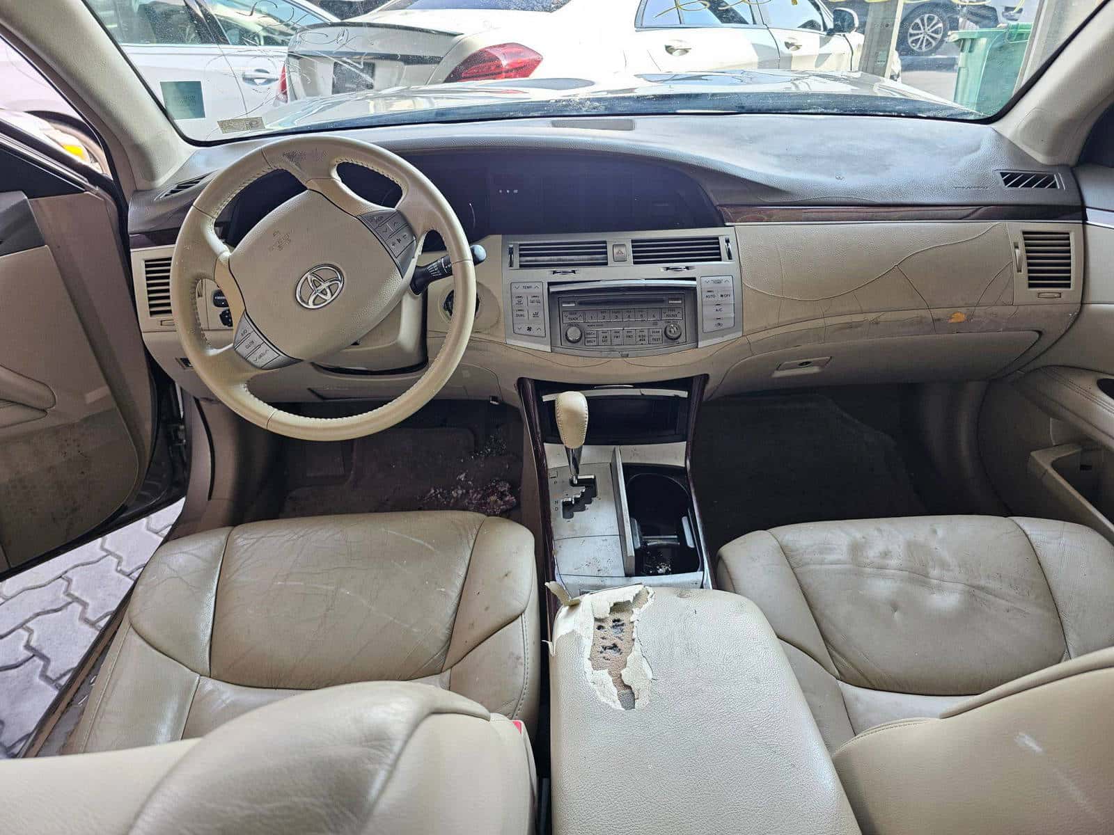 TOYOTA AVALON - Exterior