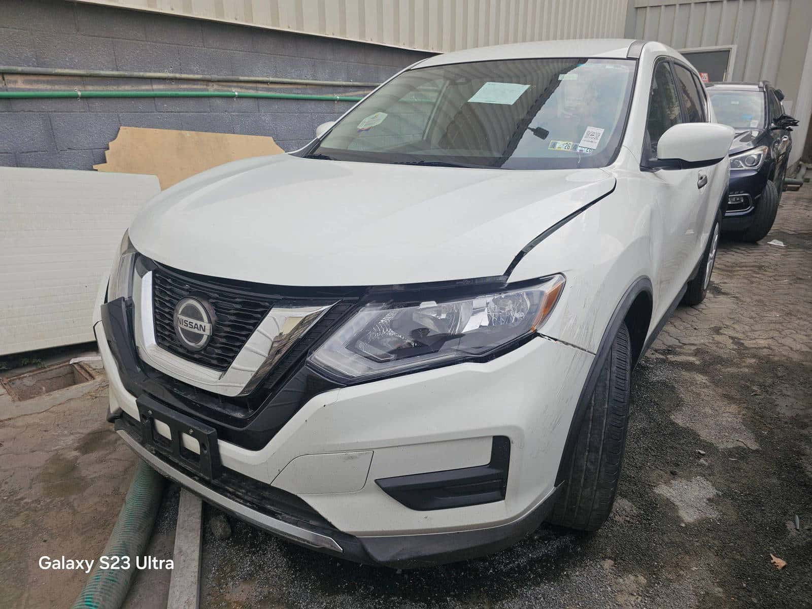NISSAN ROGUE - Exterior