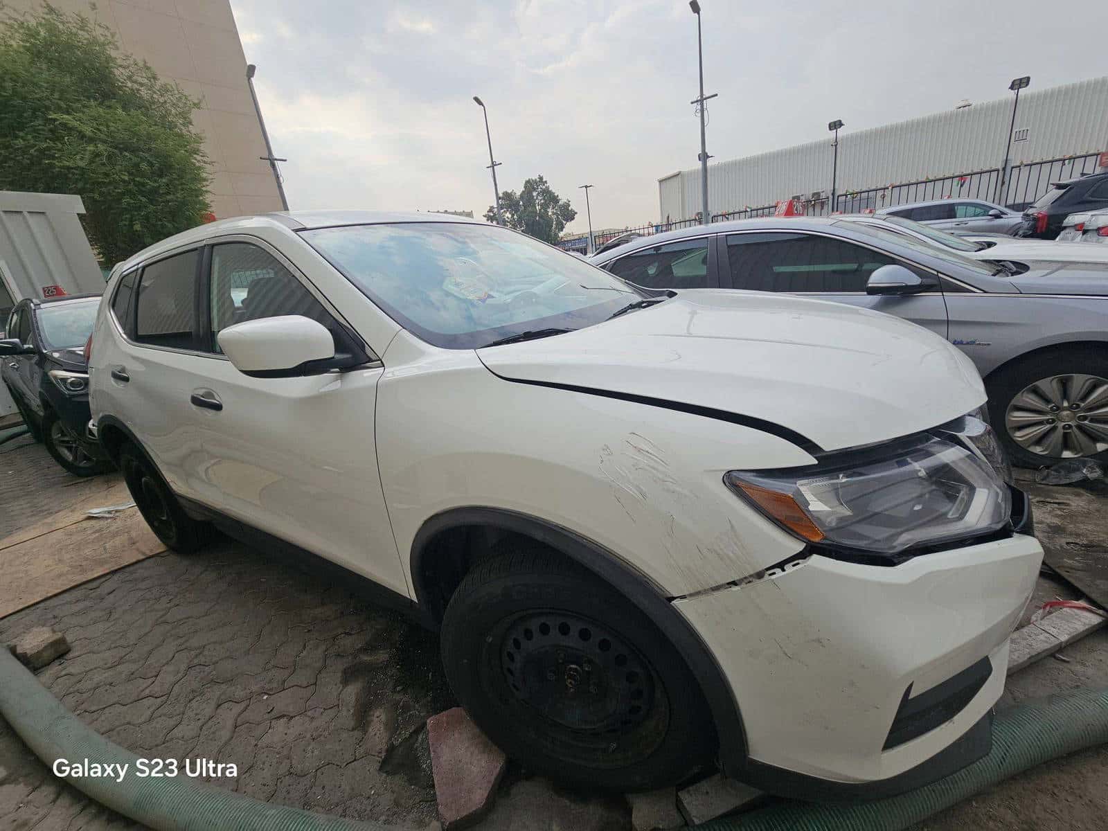 NISSAN ROGUE - Exterior