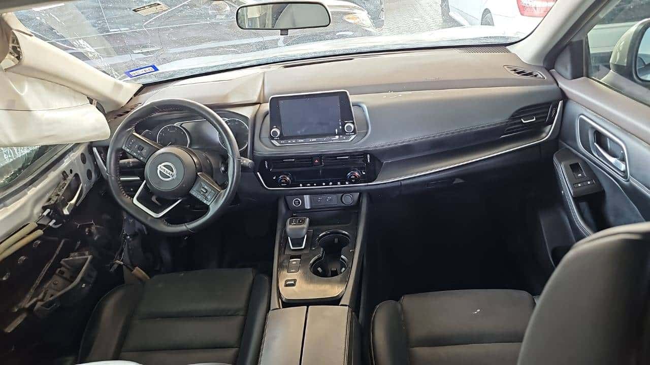 NISSAN ROGUE - Exterior