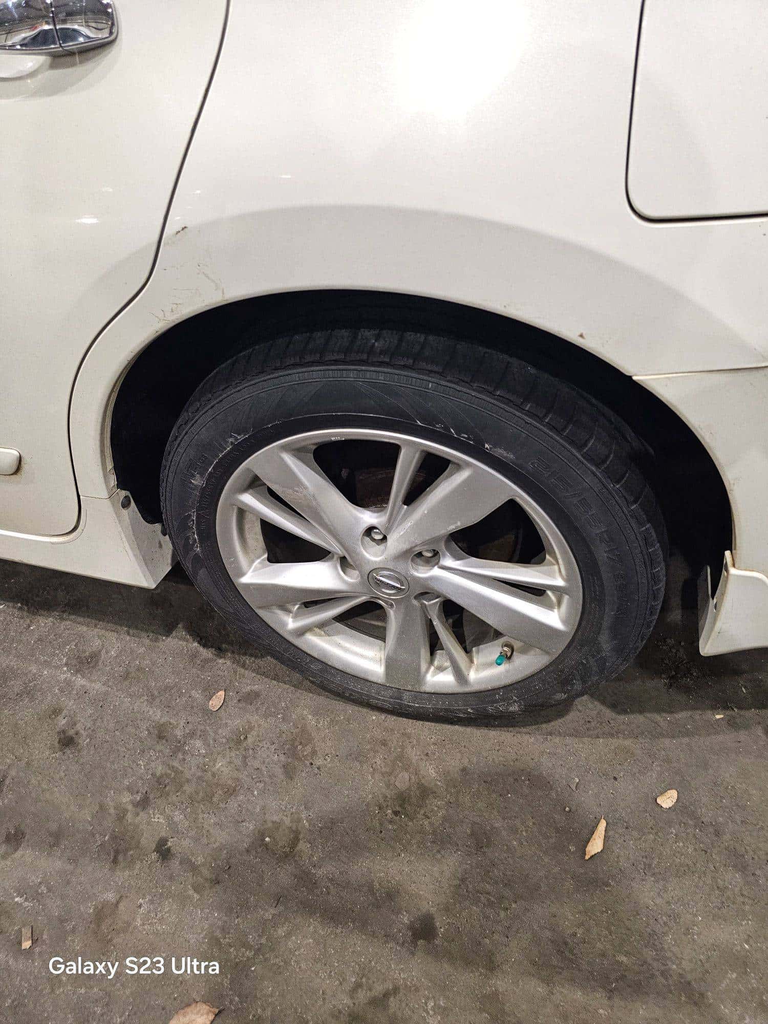 NISSAN ALTIMA - Exterior