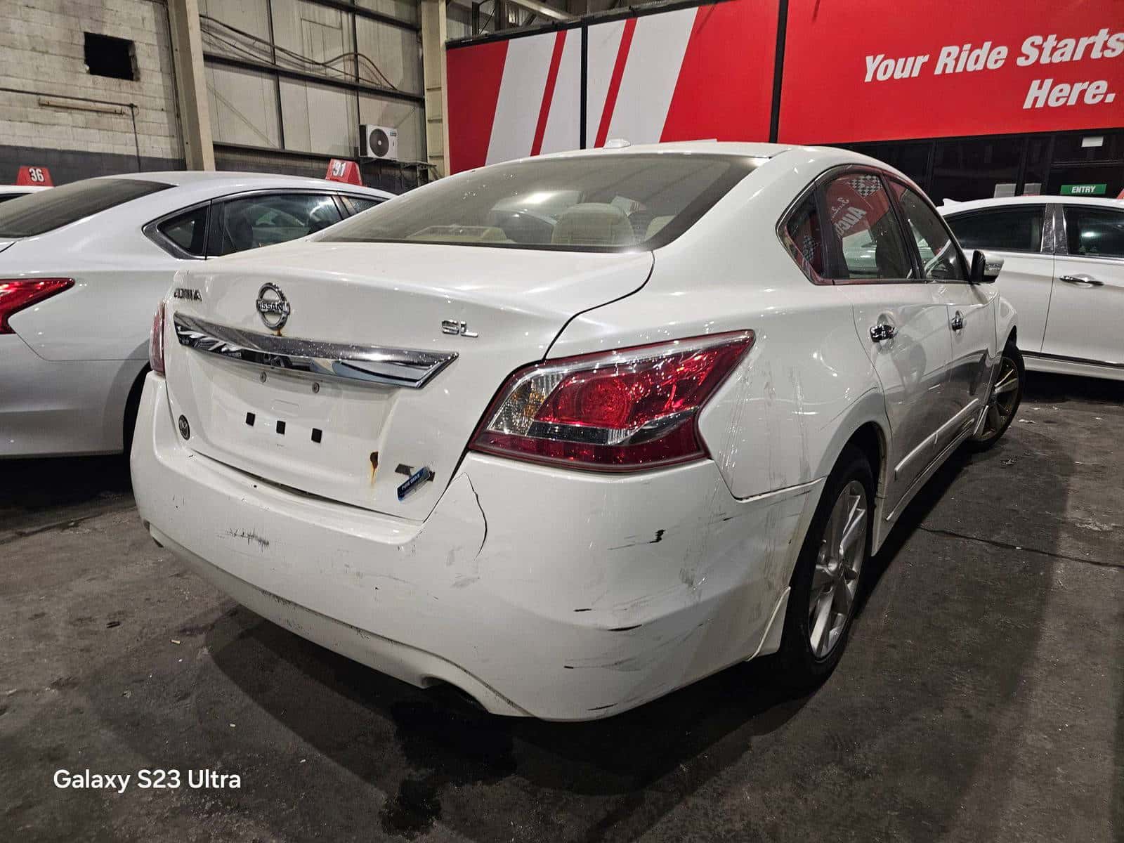 NISSAN ALTIMA - Exterior