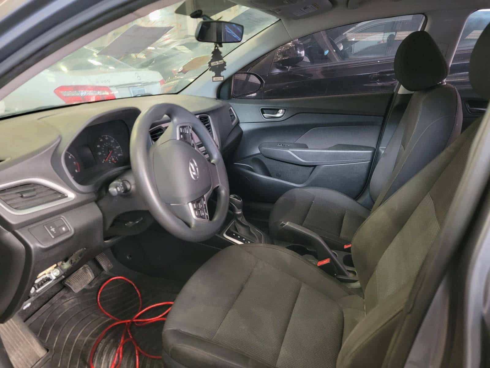 HYUNDAI ACCENT - Exterior