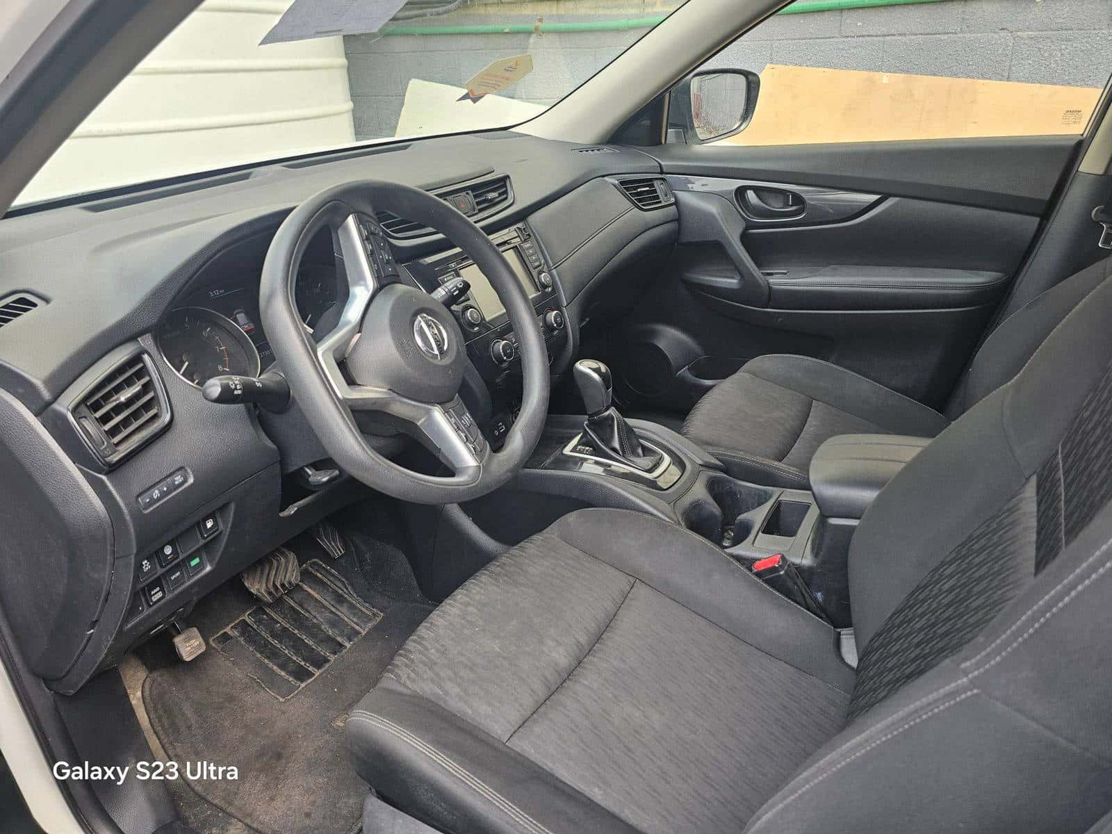 NISSAN ROGUE - Exterior