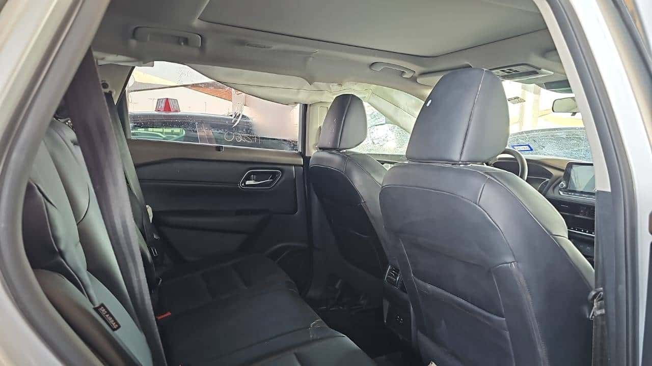 NISSAN ROGUE - Exterior