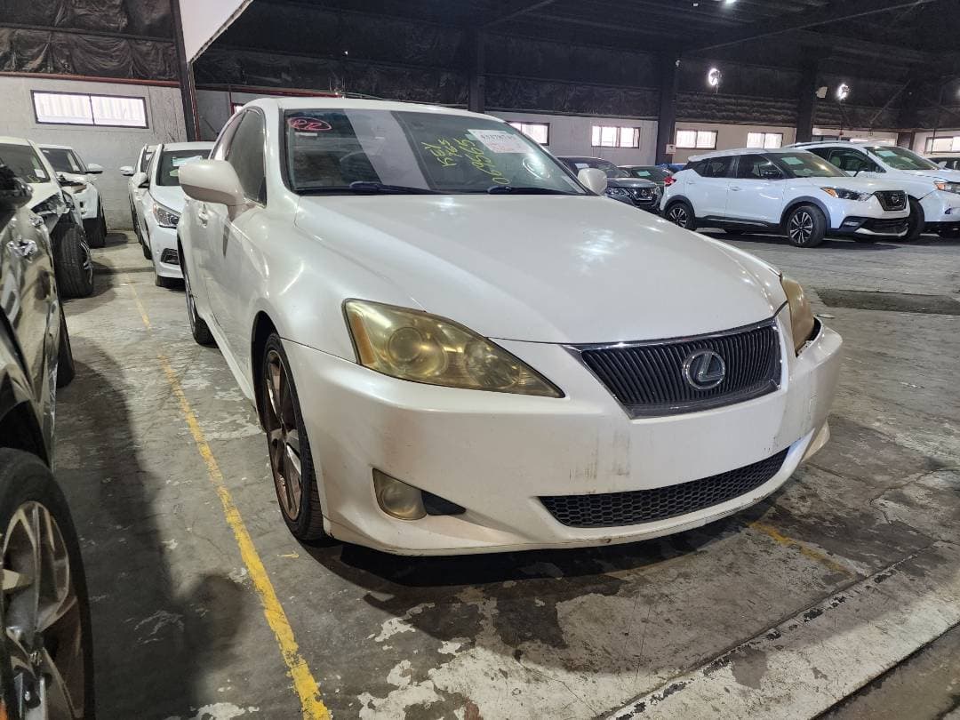 LEXUS IS 250 - Exterior
