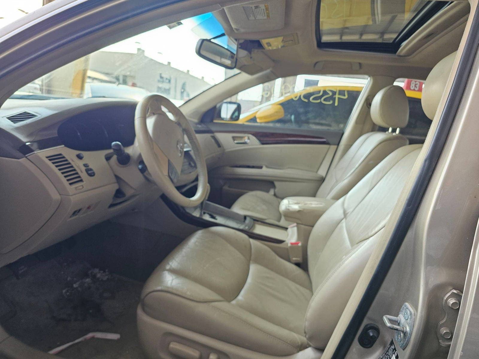 TOYOTA AVALON - Exterior