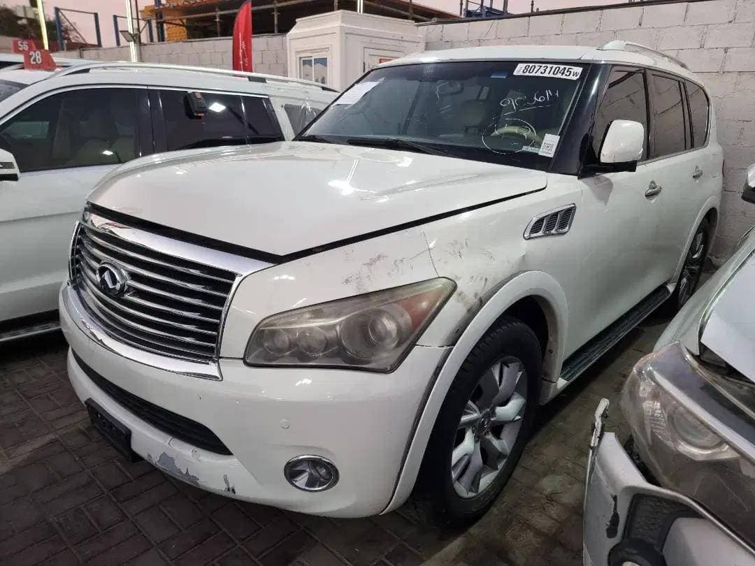 INFINITI QX56 - Exterior