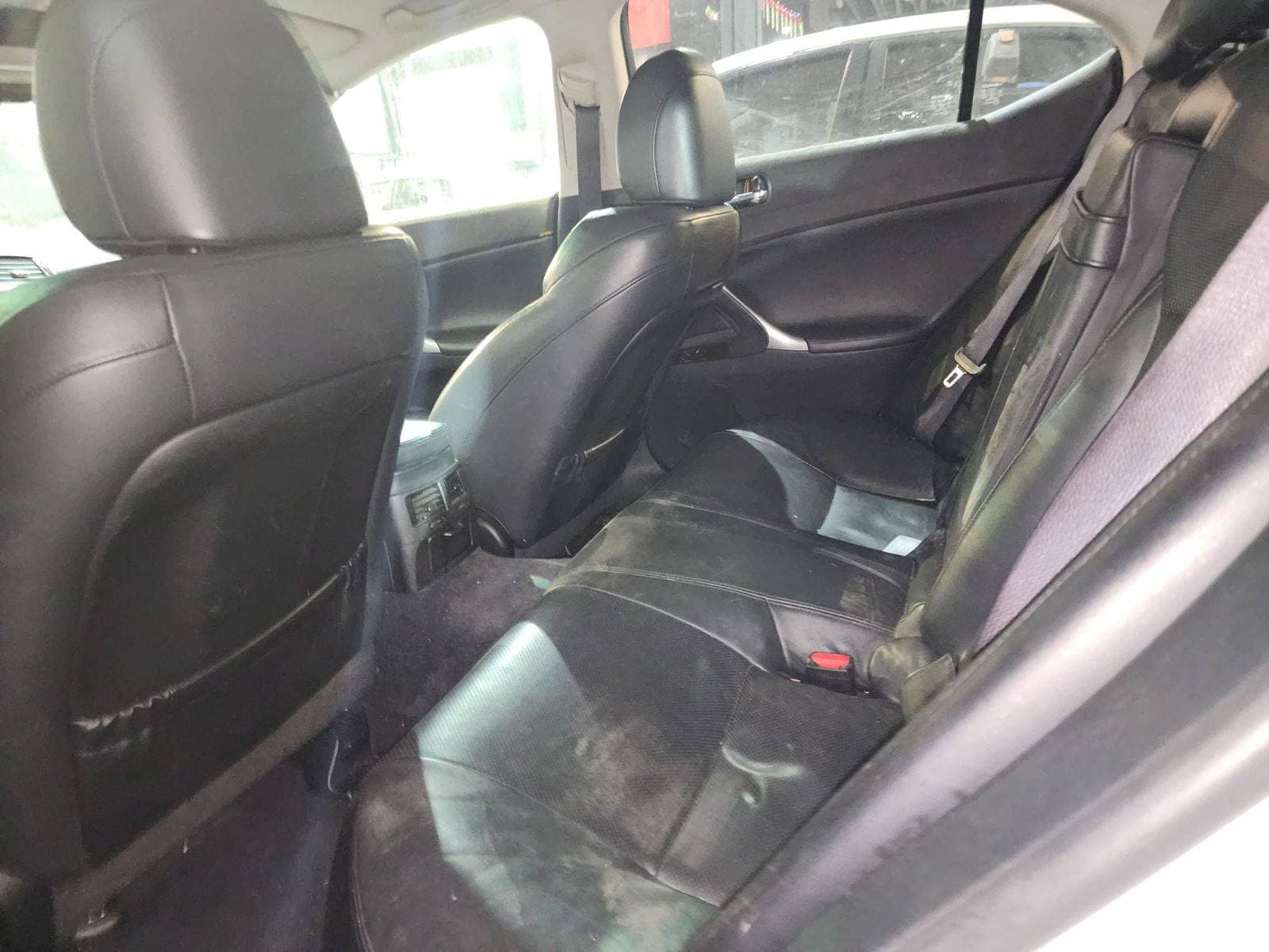 LEXUS IS 250 - Exterior