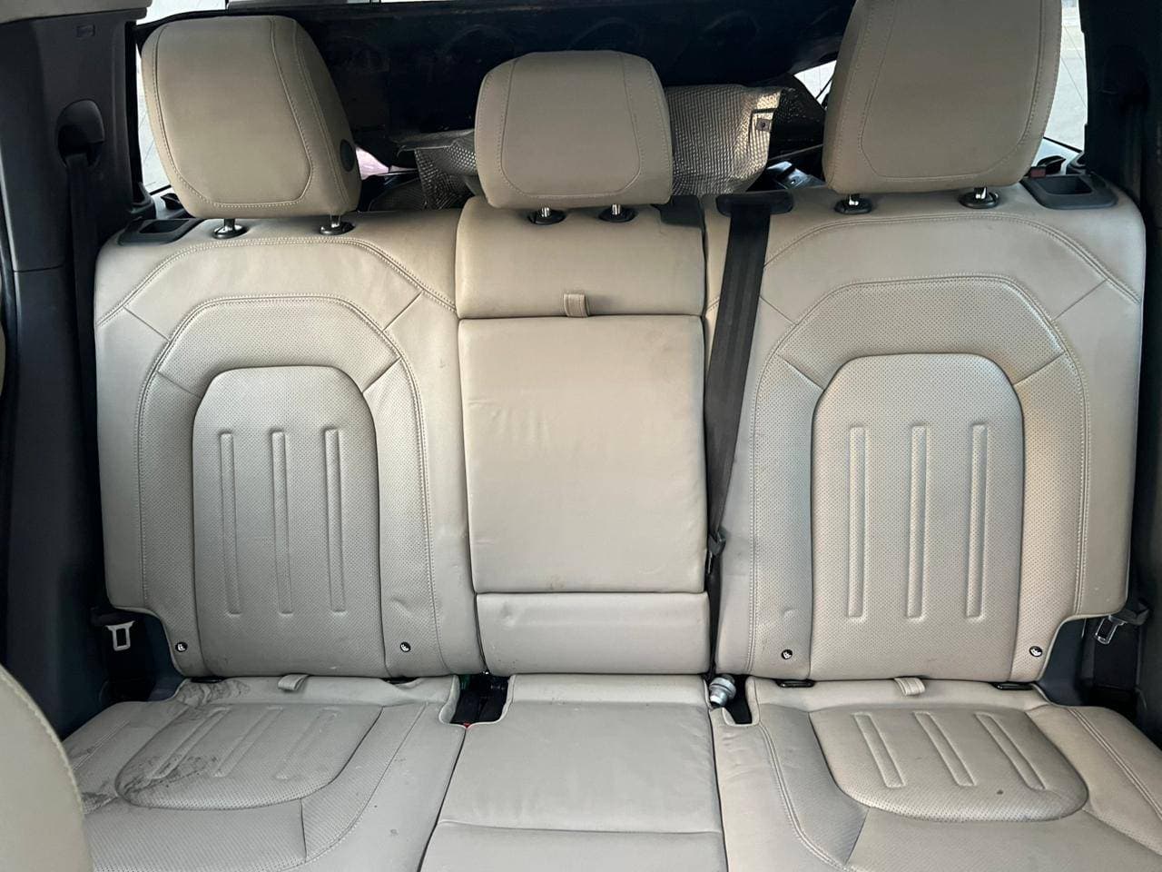 LAND ROVER DEFENDER 110 SE - Exterior