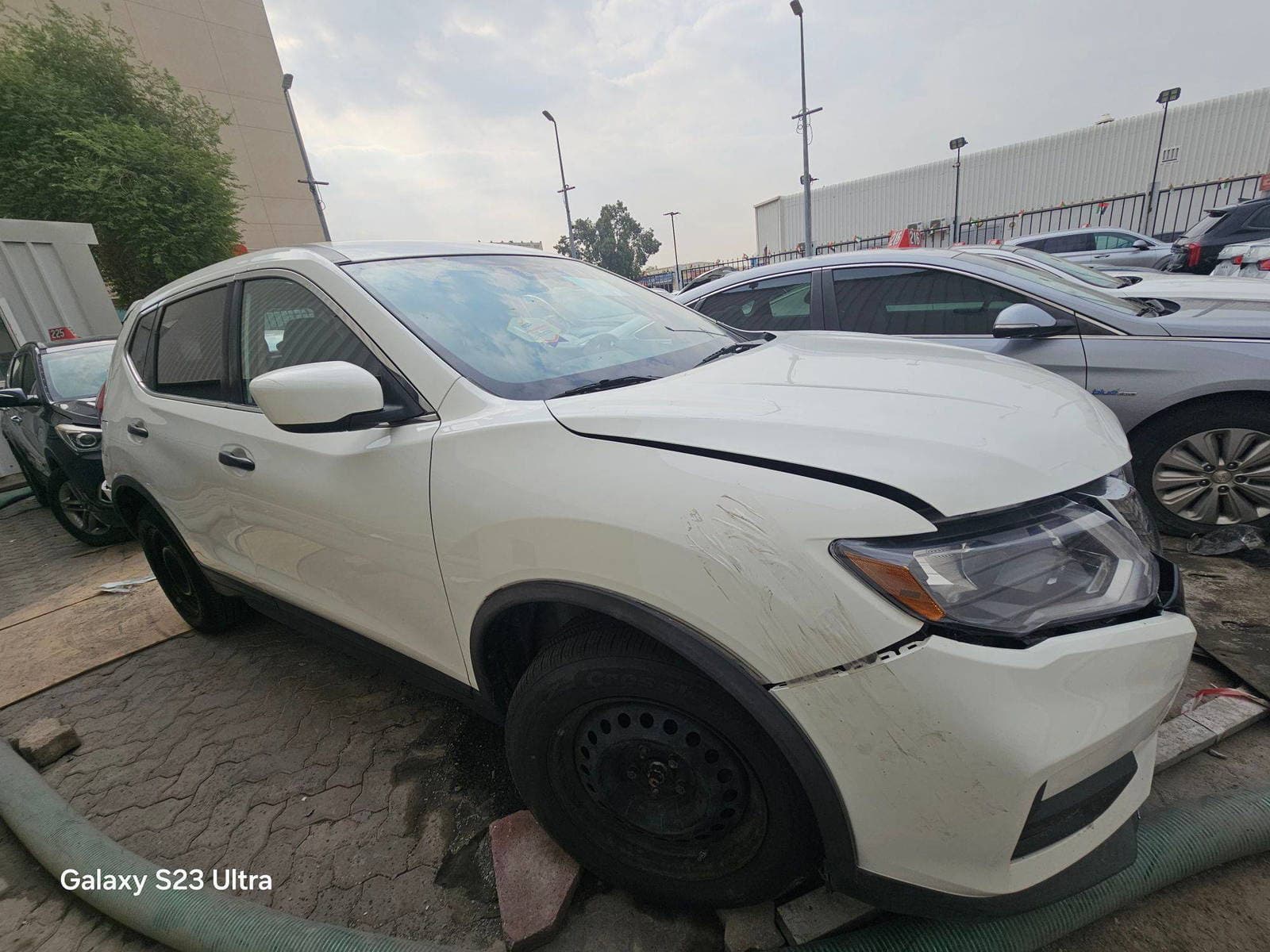 NISSAN ROGUE - Exterior