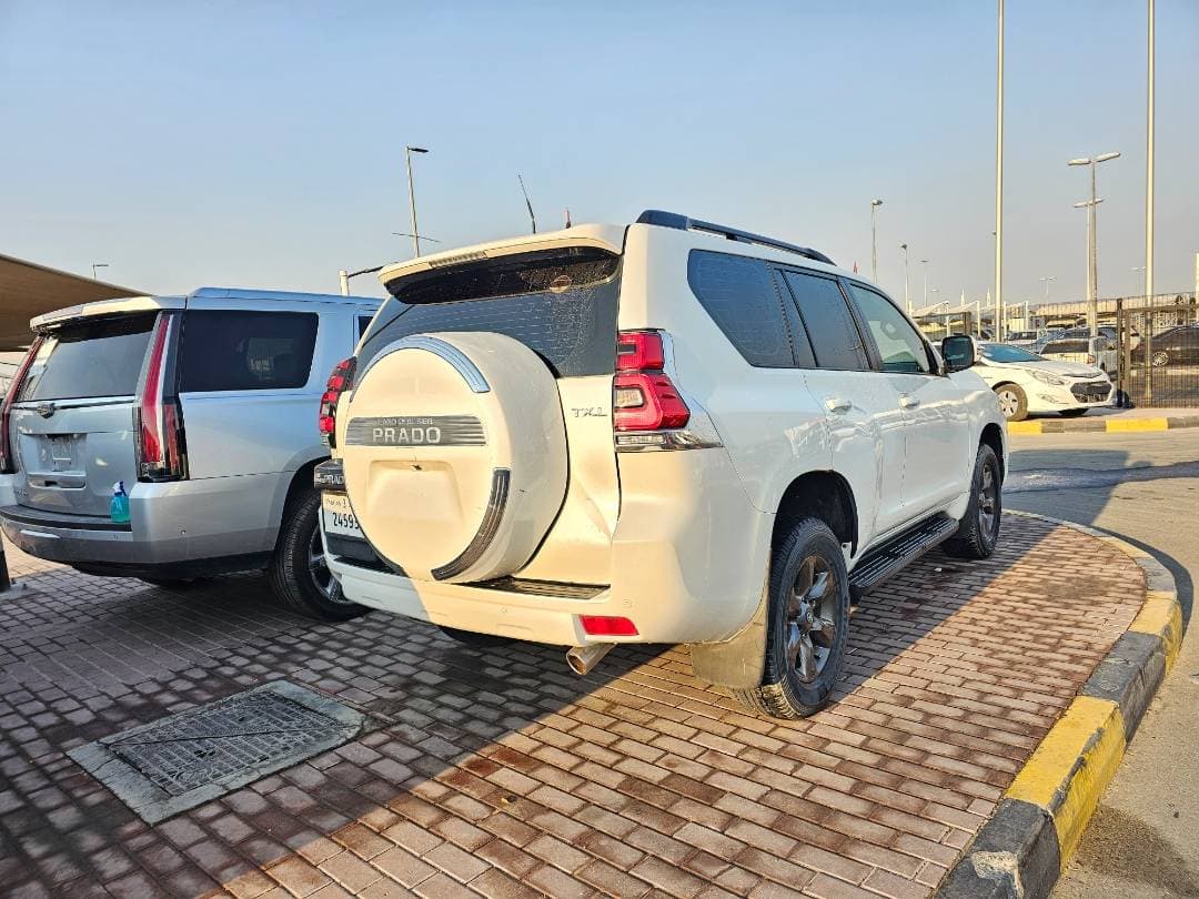 TOYOTA PRADO - Exterior