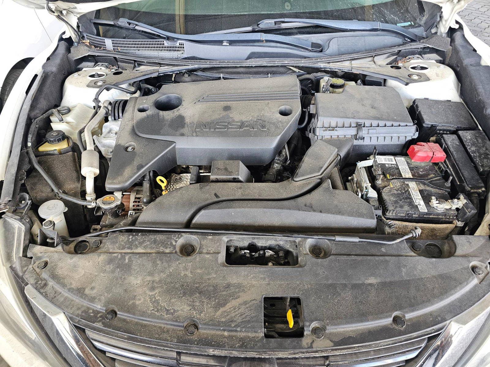 NISSAN ALTIMA - Exterior