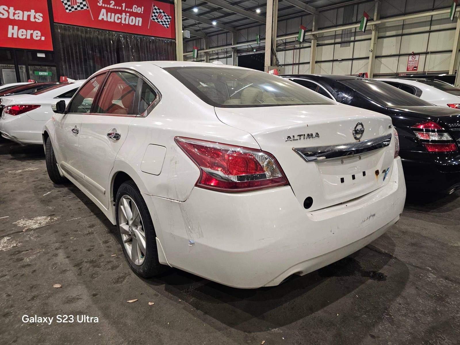 NISSAN ALTIMA - Exterior