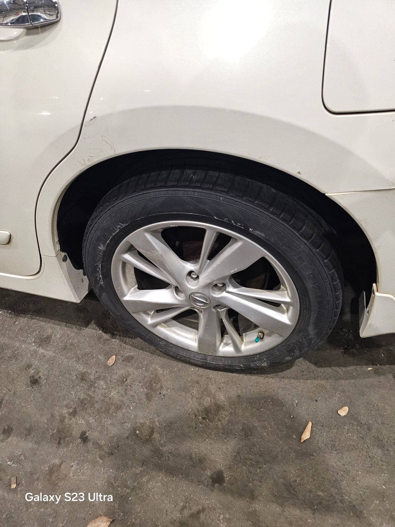 NISSAN ALTIMA - Exterior