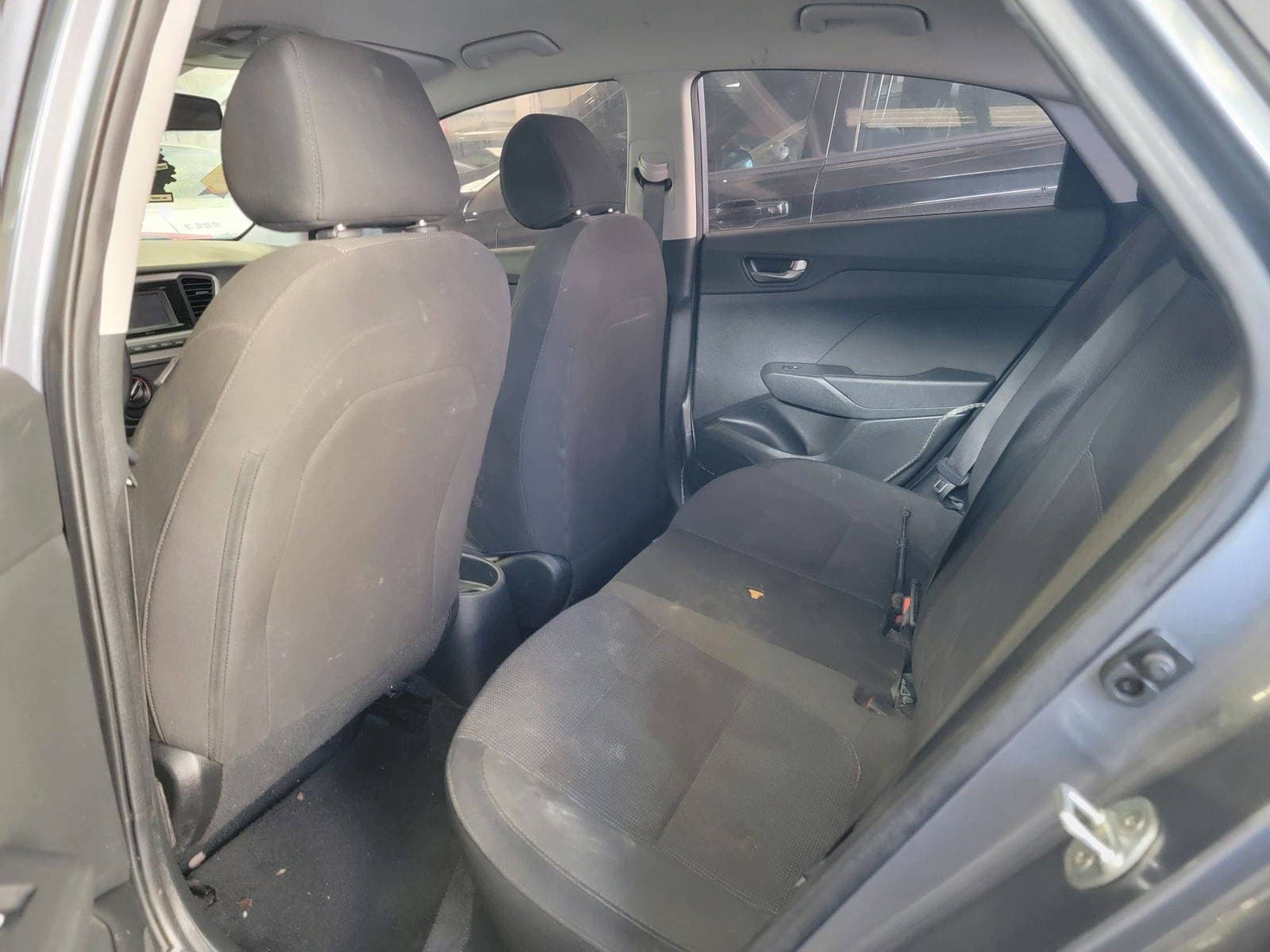 HYUNDAI ACCENT - Exterior