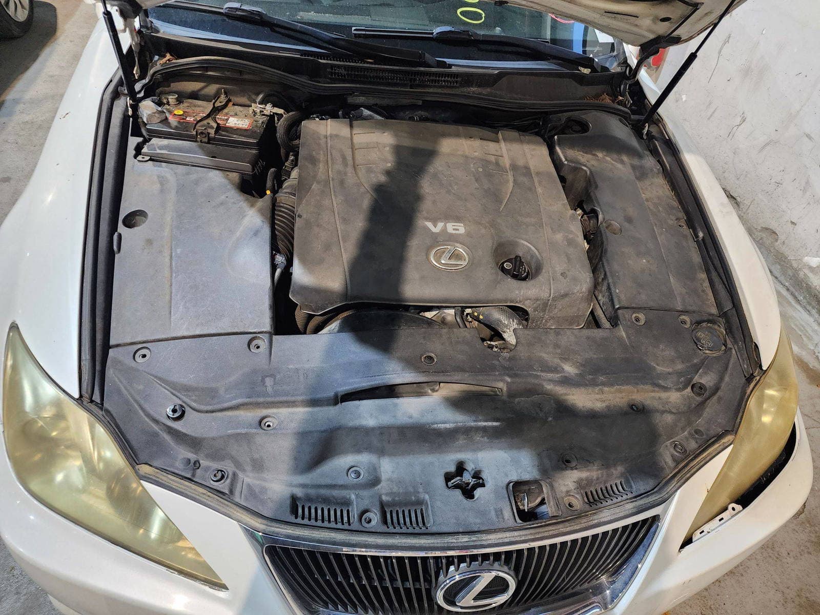 LEXUS IS 250 - Exterior