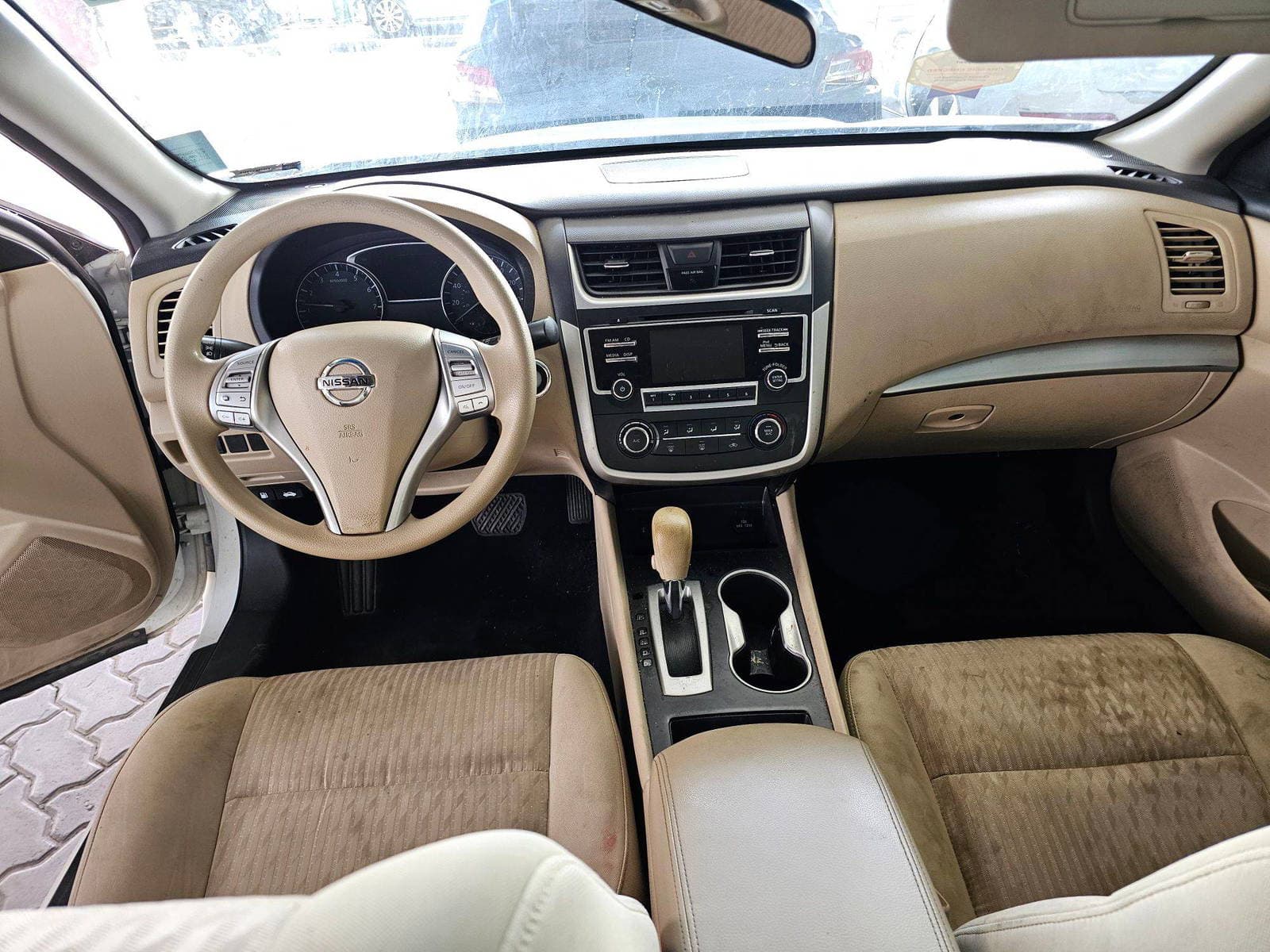 NISSAN ALTIMA - Exterior