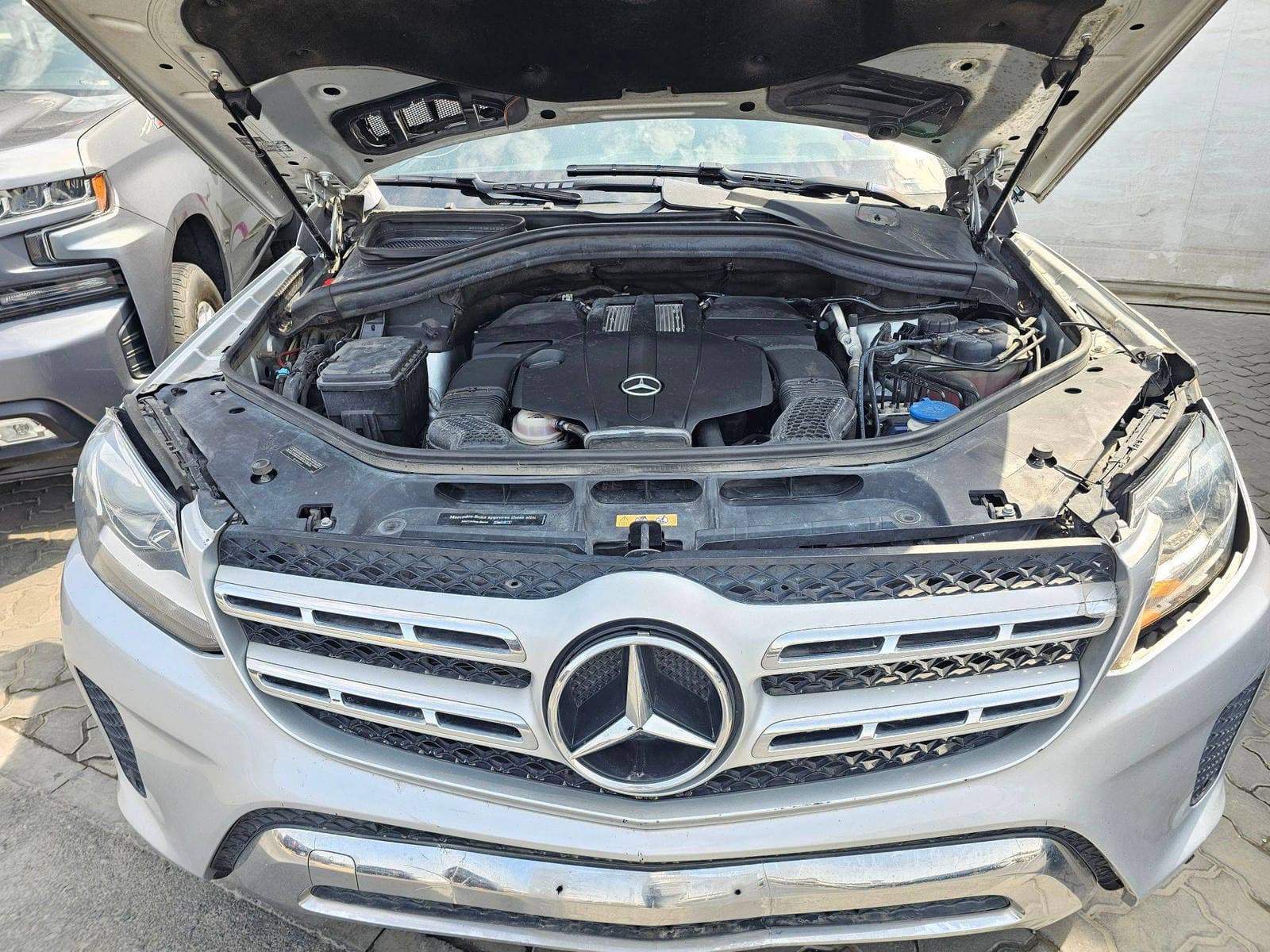 MERCEDES BENZ GLS 450 - Exterior