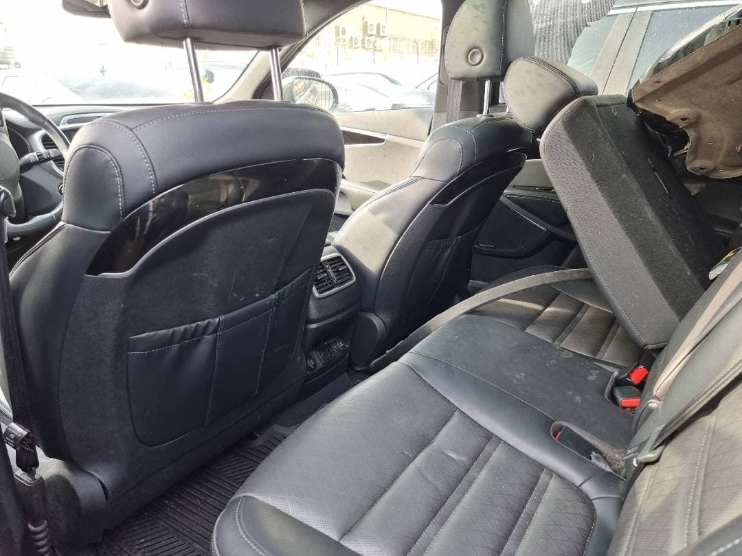 KIA SORENTO - Exterior