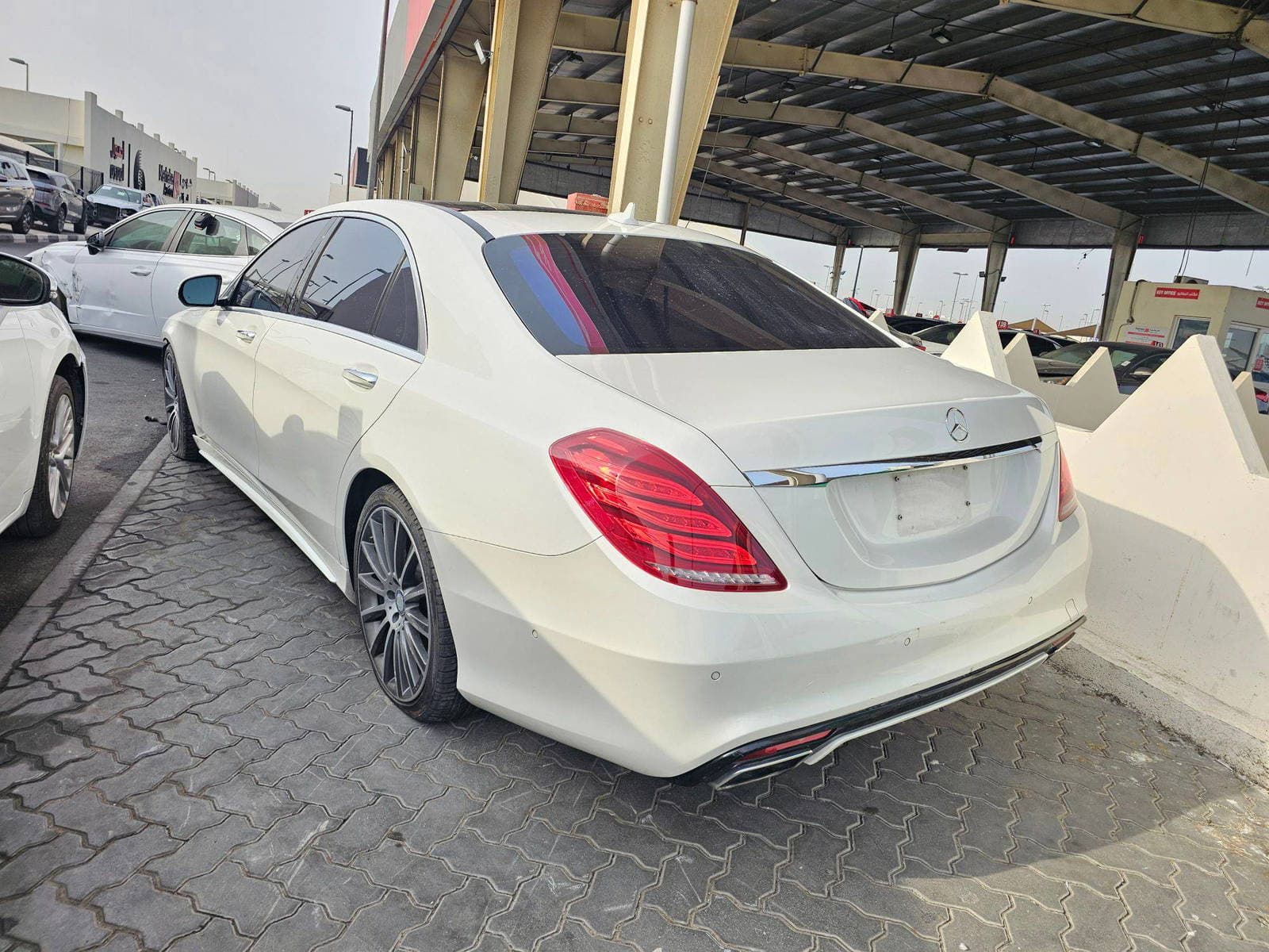 MERCEDES BENZ S 550 - Exterior