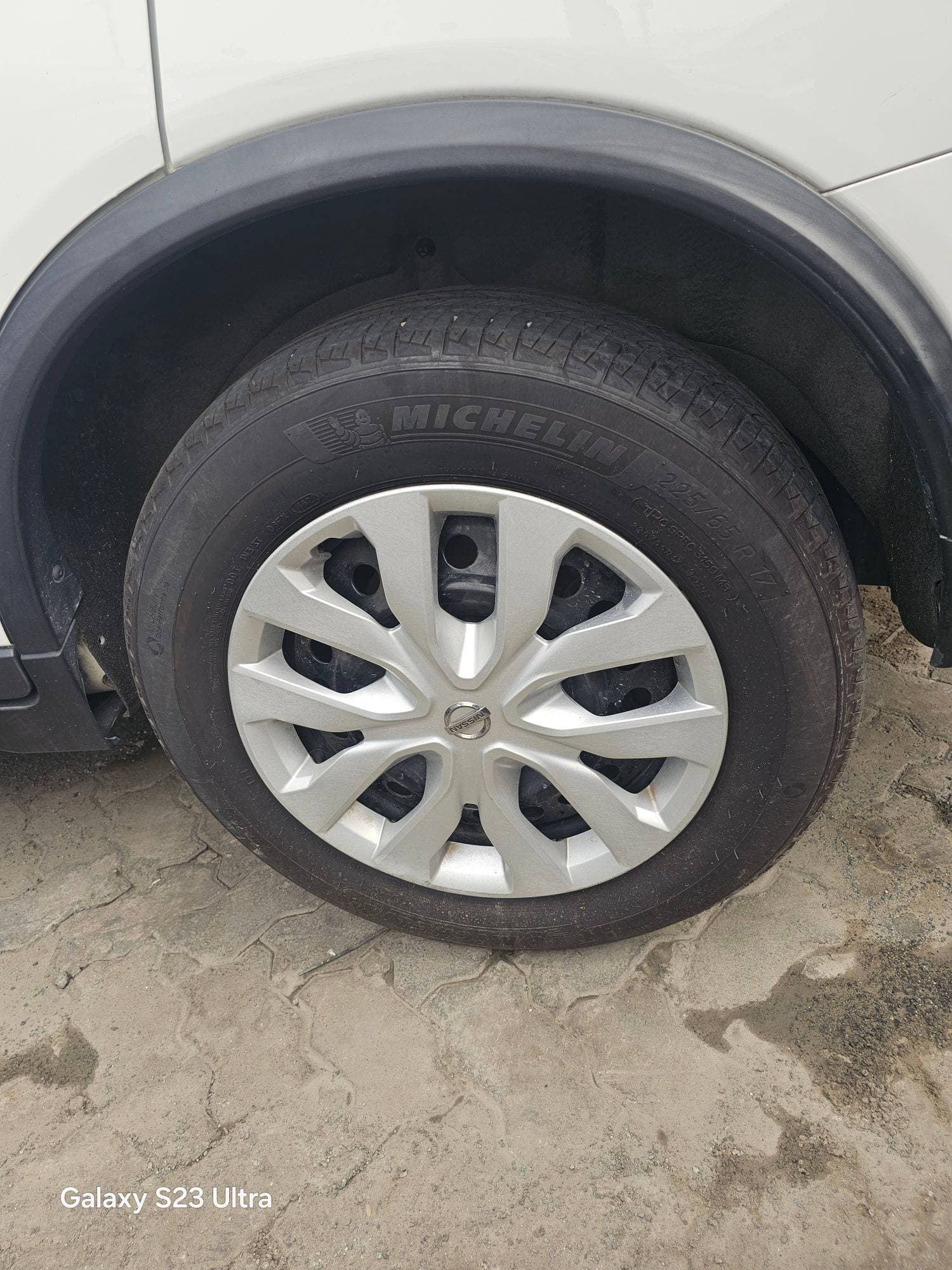 NISSAN ROGUE - Exterior