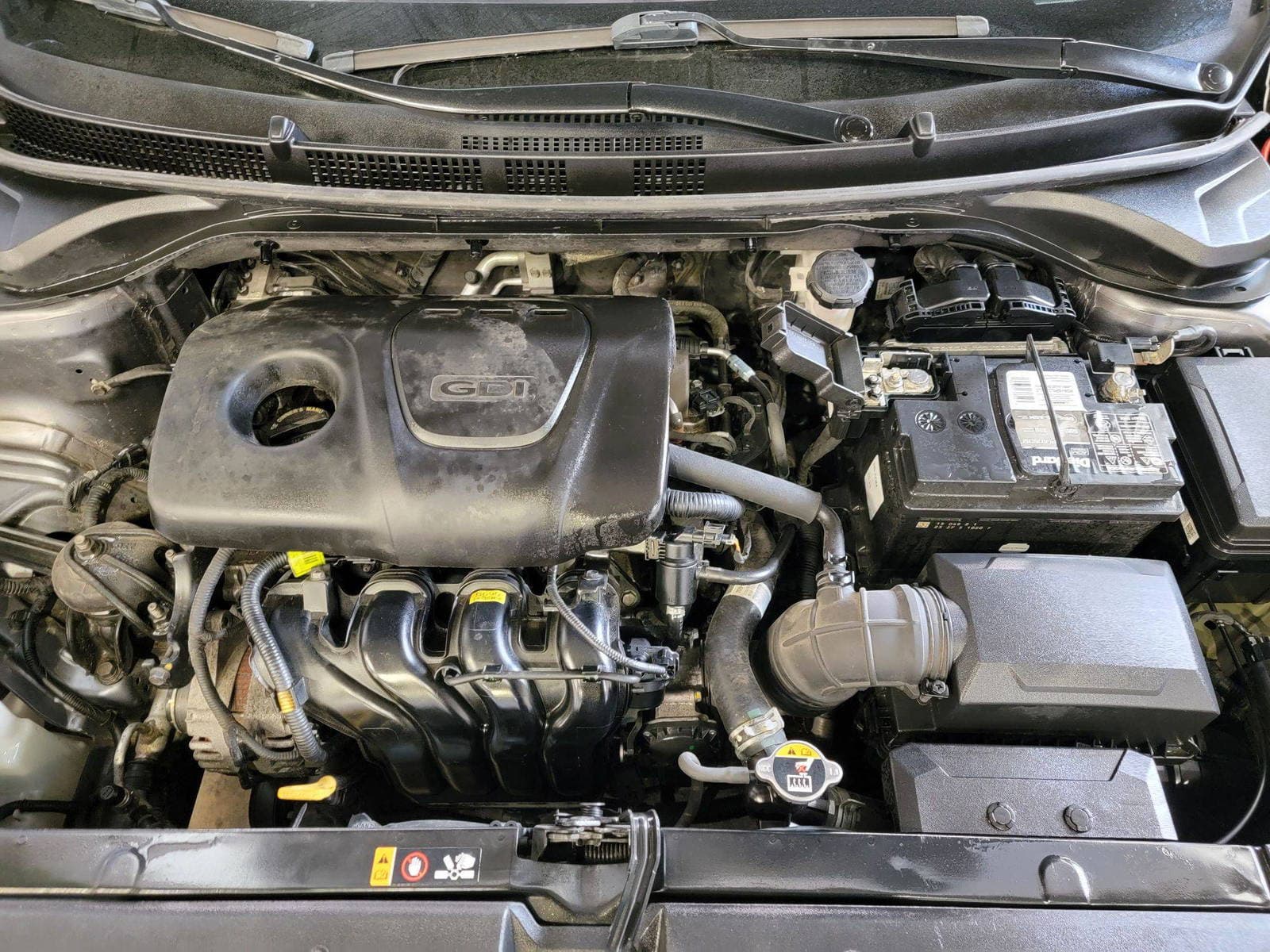 HYUNDAI ACCENT - Exterior