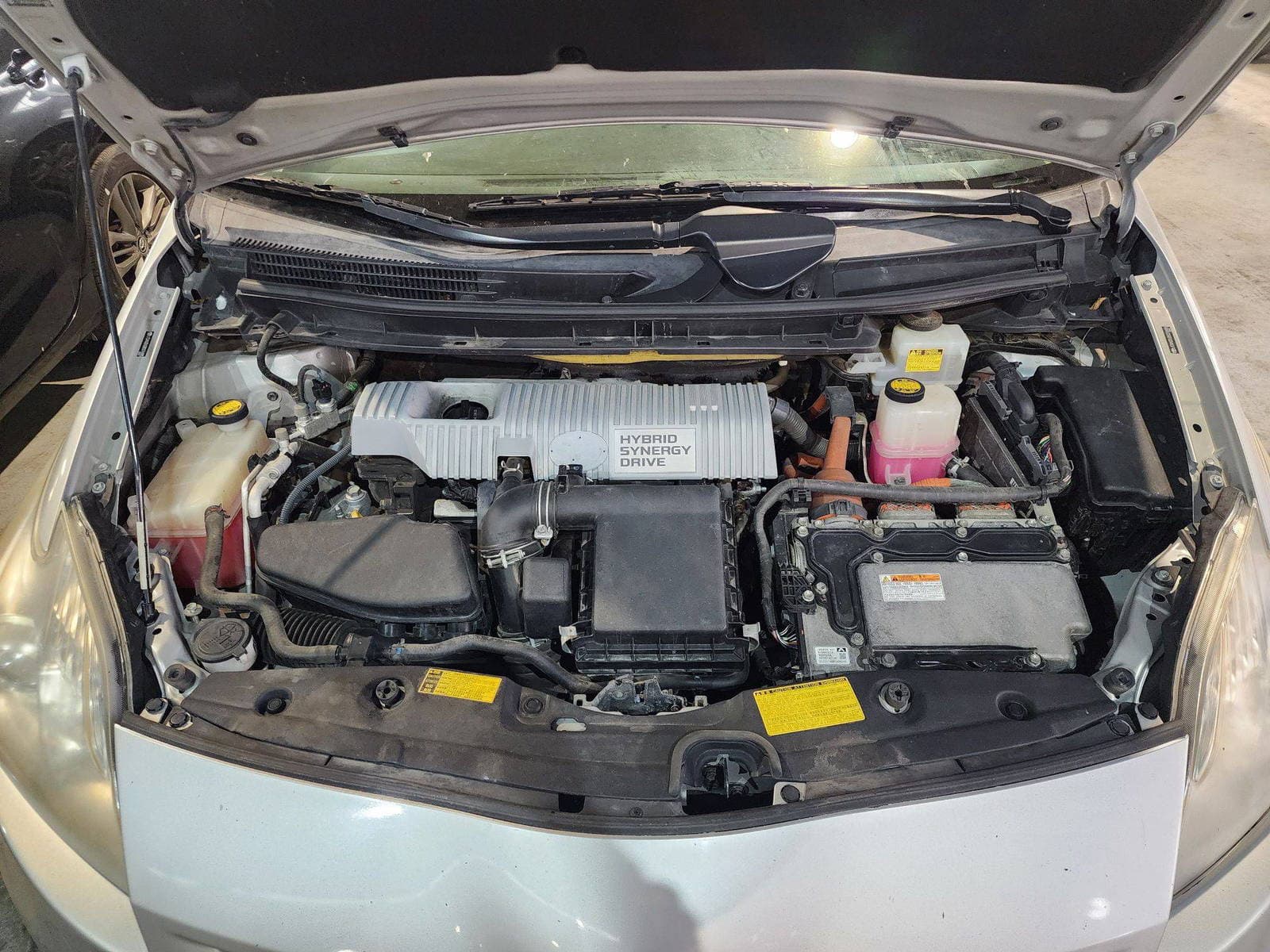 TOYOTA PRIUS - Exterior