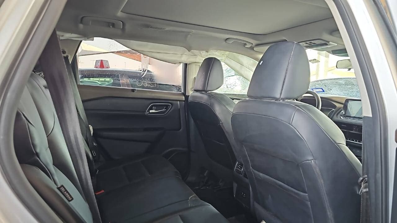 NISSAN ROGUE - Exterior